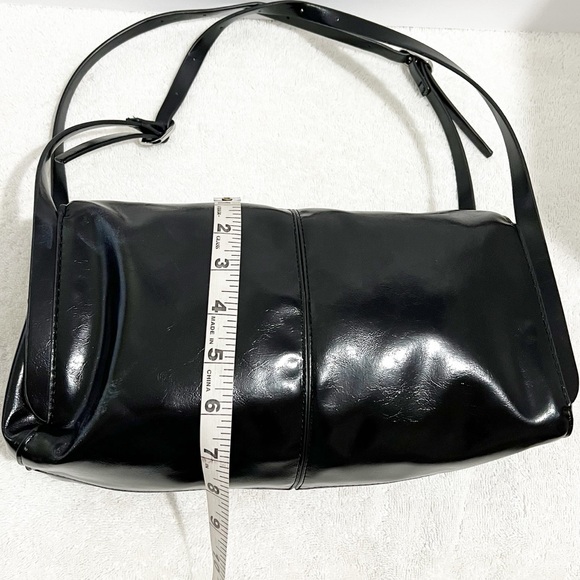 Zara Black Glossy Shoulder Bag - Picture 8 of 10